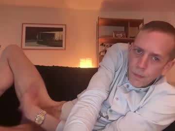 Tyronev70 Chaturbate stream image from April 02, 2026