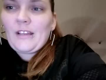 Toxiclilly Chaturbate stream image from April 02, 2026