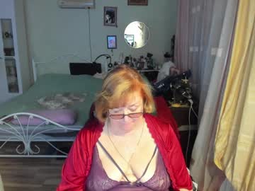 Flowerlover8 Chaturbate stream image from April 02, 2026