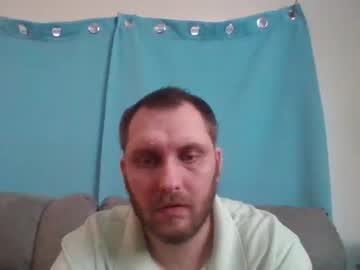 Honesttechsubmale Chaturbate stream image from April 02, 2026