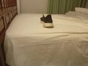 Me_Masturbo_Con_Tenis_2023 Chaturbate stream image from April 02, 2026
