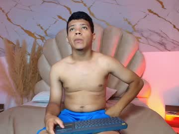 Miaayhero Chaturbate stream image from April 02, 2026