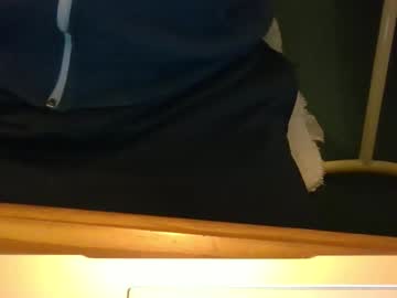 Robjh1273 Chaturbate stream image from April 02, 2026