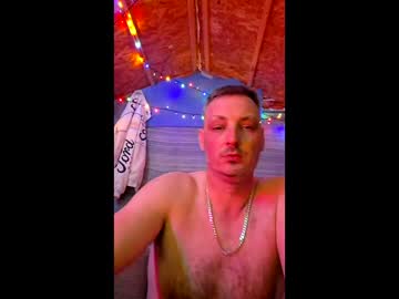 Welshdragon37 Chaturbate stream image from April 03, 2026