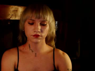 Xxsloanexxx Chaturbate stream image from April 03, 2026