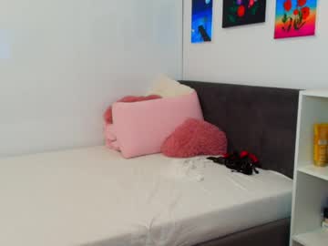 Mmmayaa Chaturbate stream image from April 03, 2026
