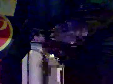Samsam8911 Chaturbate stream image from April 03, 2026