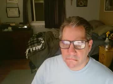 Stephenhal9 Chaturbate stream image from April 03, 2026