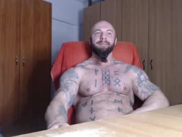 Strongivan Chaturbate stream image from April 03, 2026