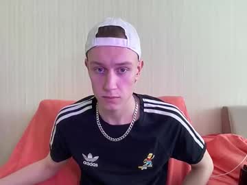Travis_Gracile Chaturbate stream image from April 03, 2026