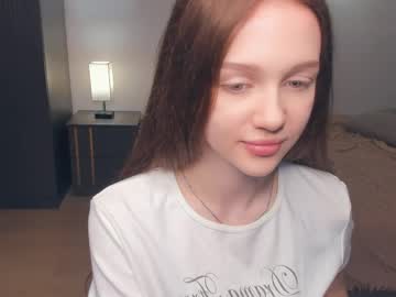 Hwadwellingham Chaturbate stream image from April 03, 2026