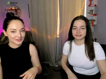 Miki_Nikki Chaturbate stream image from April 03, 2026