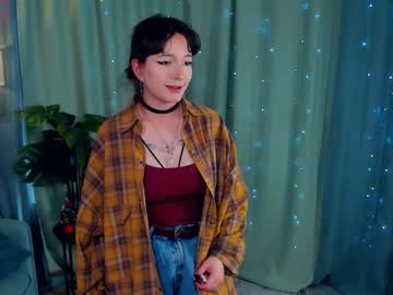 Twiladenoia Chaturbate stream image from April 03, 2026