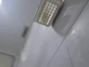 Oitxmnnevrcz Chaturbate stream image from April 03, 2026