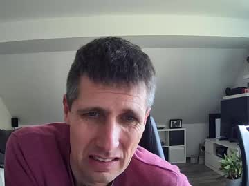 Schnuckigeil Chaturbate stream image from April 03, 2026
