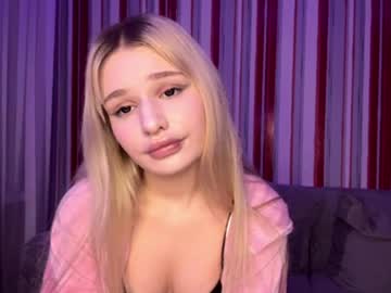 Maddy_Lovell Chaturbate stream image from April 03, 2026