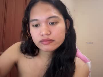 Leora_Luna Chaturbate stream image from April 04, 2026