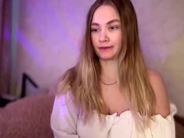 _Sofiawood1_ Chaturbate stream image from April 04, 2026