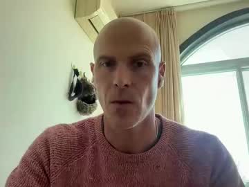 James889392 Chaturbate stream image from April 04, 2026