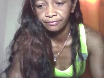 Vixen_Lina Chaturbate stream image from April 04, 2026