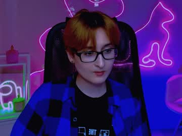 Lixeluna Chaturbate stream image from April 04, 2026