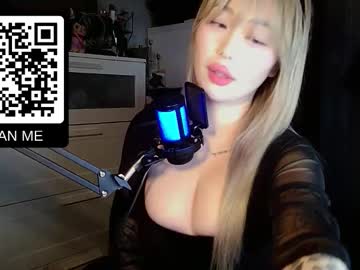 Obeycarrienoona Chaturbate stream image from April 04, 2026
