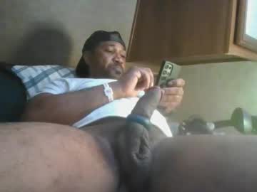 Comesuckthisdick111 Chaturbate stream image from April 04, 2026