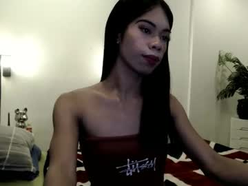 Hot_Impress Chaturbate stream image from April 04, 2026