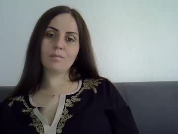 Pineapple375 Chaturbate stream image from April 04, 2026