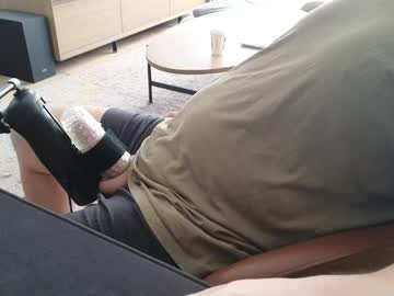 Skylowe0 Chaturbate stream image from April 04, 2026