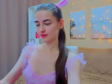 Vikiberry Chaturbate stream image from April 04, 2026