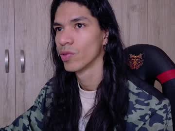 Willy_Veins Chaturbate stream image from April 04, 2026
