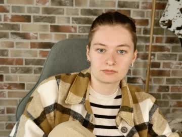 Chillsnail_Bro Chaturbate stream image from April 04, 2026
