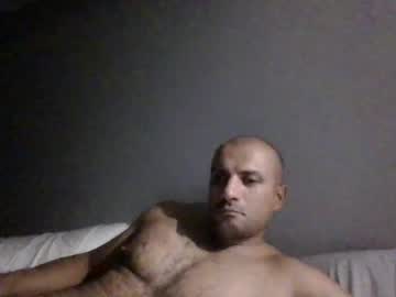 Intolder35 Chaturbate stream image from April 04, 2026