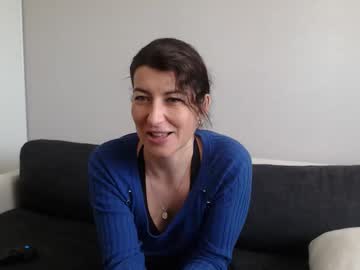 Jolie_Cam Chaturbate stream image from April 04, 2026