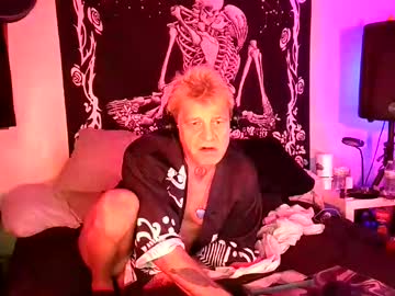 Cleanhole4you Chaturbate stream image from April 04, 2026