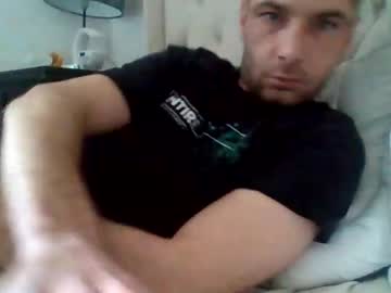 Kinkycouple147 Chaturbate stream image from April 04, 2026