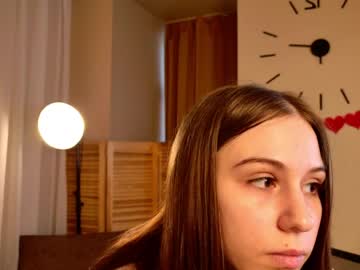 Kiznaiverchan Chaturbate stream image from April 04, 2026