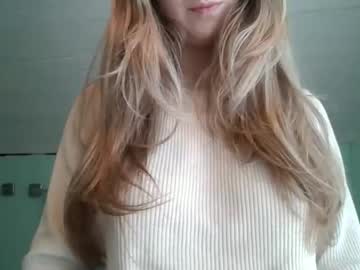 Lexiebanks1111 Chaturbate stream image from April 04, 2026