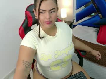 Julieeta_Castillo Chaturbate stream image from April 04, 2026