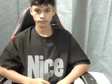 Itzme_John Chaturbate stream image from April 04, 2026