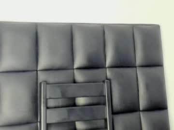 Benjaminsr Chaturbate stream image from April 04, 2026