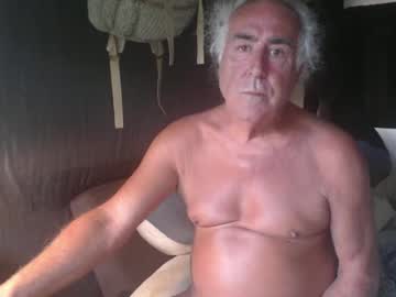 Indieapenut Chaturbate stream image from April 04, 2026