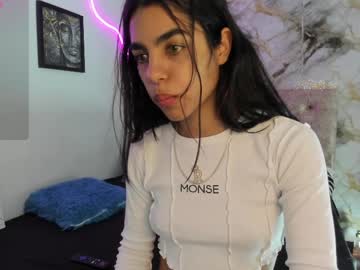 Kim_Strawberry Chaturbate stream image from April 04, 2026