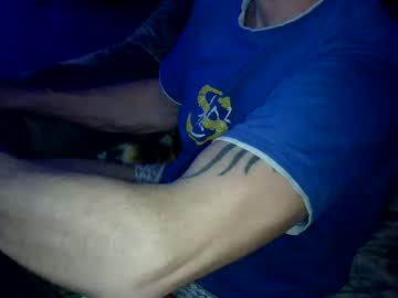 Bizeps Chaturbate stream image from April 04, 2026