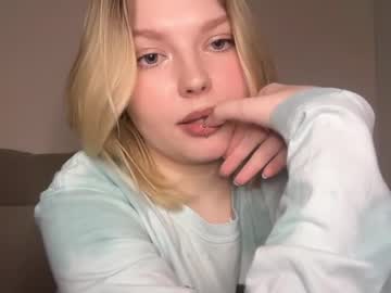 Opheliaritz Chaturbate stream image from April 04, 2026