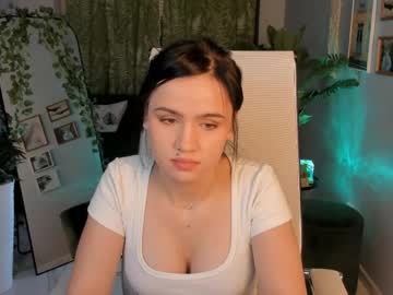 Monicafarmer Chaturbate stream image from April 05, 2026