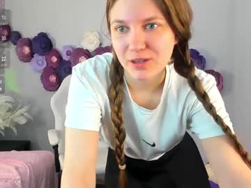Tiny_Girl_18 Chaturbate stream image from April 05, 2026