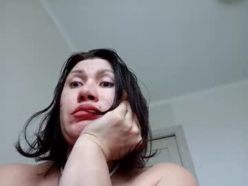 Elena_555 Chaturbate stream image from April 05, 2026