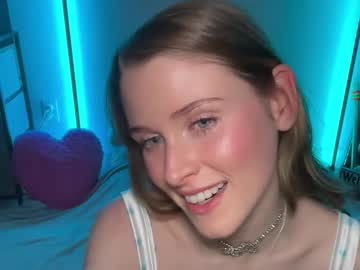 Shadebabe Chaturbate stream image from April 05, 2026